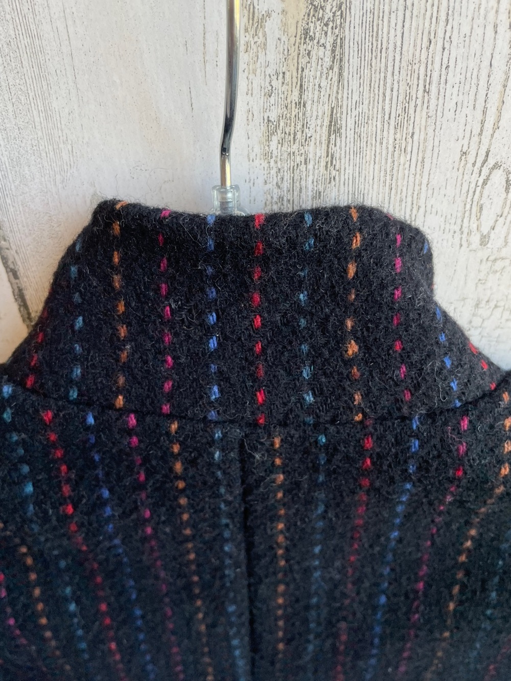 VINTAGE WOOL COAT SIZE 14 BLACK WITH MULTICOLORED THREADING MID LENGTH P… - Picture 13 of 15